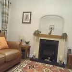 - Sleeps 3 - Garden - Pet Friendly Ripon