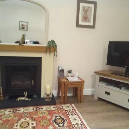 - Sleeps 3 - Garden - Pet Friendly 度假居 *