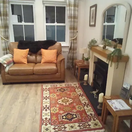 - Sleeps 3 - Garden - Pet Friendly * 里彭