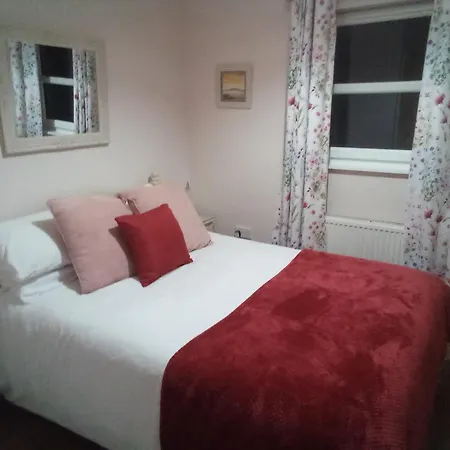 펜션 - Sleeps 3 - Garden - Pet Friendly 리펀