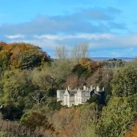 - Sleeps 3 - Garden - Pet Friendly * 리펀